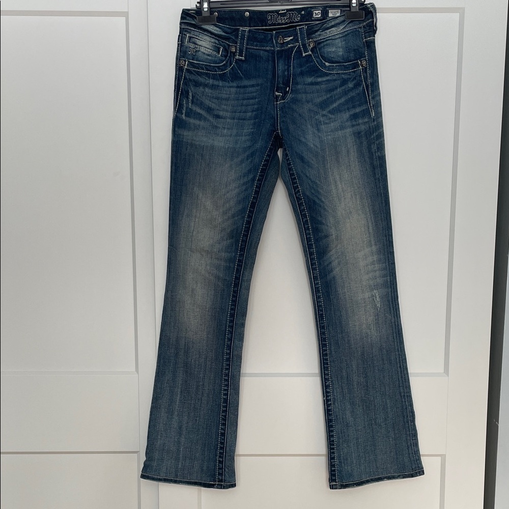 Miss Me size 30 sparkly and bedazzled boot cut jeans